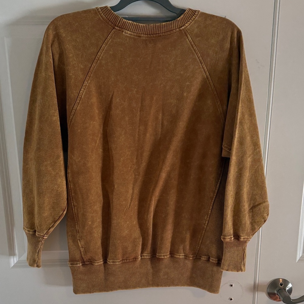 NWOT Acid Washed Pullover Sweatshirt Mustard Yellow - Picture 6 of 6